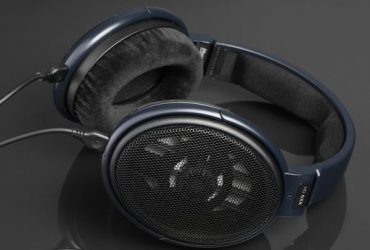 MassDrop's Legendary Sennheiser Headphone Deal Just Went Live Again, But You'll Have to Hurry